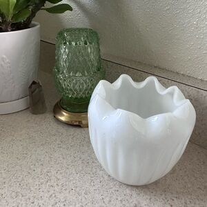 Beautiful scalloped bud vase. Milk glass